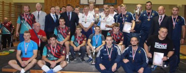 ZŁOTO: BUDOWLANI OPOLE, SREBRO: TARPAN MROCZA, BRĄZ: GÓRNIK POLKOWICE, 4. MIEJSCE: IMPULS WARSZAWA.