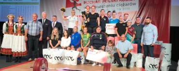 MAŁGORZATA WIEJAK WYGRYWA W NOWYM TOMYŚLU!