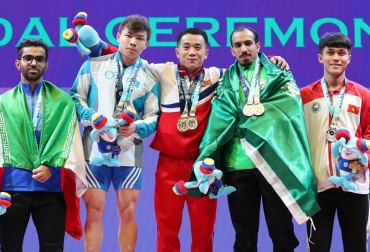 Mały, wielki człowiek! Rekordy i piąty tytuł mistrza świata herosa z Korei Północnej. 