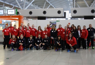 NASZA MŁODZIEŻ DŹWIGAJĄCA W LIMASSOL JUŻ W KRAJU. WIELKIE DZIĘKI ZA DOBRE WYSTĘPY!