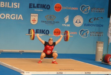 SABINA SZÓSTA, MAGDA SIÓDMA W KAT. + 75 KG