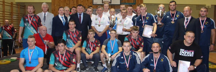 ZŁOTO: BUDOWLANI OPOLE, SREBRO: TARPAN MROCZA, BRĄZ: GÓRNIK POLKOWICE, 4. MIEJSCE: IMPULS WARSZAWA.