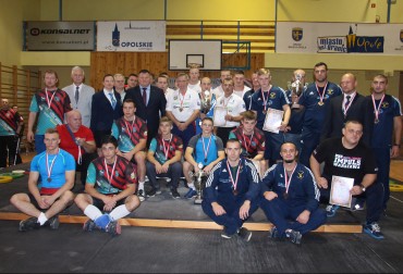 ZŁOTO: BUDOWLANI OPOLE, SREBRO: TARPAN MROCZA, BRĄZ: GÓRNIK POLKOWICE, 4. MIEJSCE: IMPULS WARSZAWA.