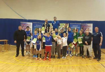 EMOCJE, SPORT, ZABAWA. WIELOBOJOWE ZAWODY W POLKOWICACH