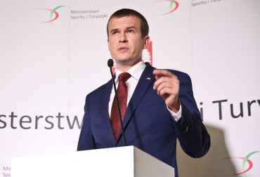MINISTER SPORTU I TURYSTYKI O NOWYM PROGRAMIE "TEAM 100". WSPARCIE DLA JUNIORÓW I MŁODZIEŻOWCÓW!