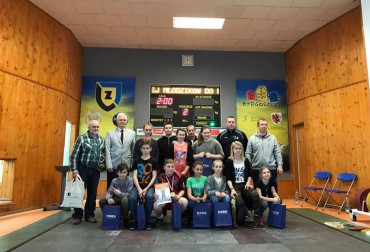 ZAWISZA POWITAŁ SEZON Z JUNIORAMI KUJAWSKO-POMORSKIEGO