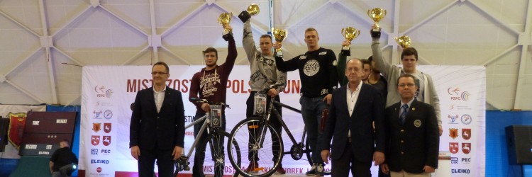 KACPER KŁOS NAJLEPSZYM ZAWODNIKIEM MP U20 W ŁUKOWIE. POPIS KUBY WĘGRZYNA W KAT. + 105 KG!