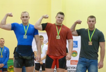 SYLWIA OLEŚKIEWICZ I MARCIN IZDEBSKI NAJLEPSI W SPALE. PO ROCZNEJ PRZERWIE NA POMOST WRÓCIŁ PAWEŁ SZMEJA