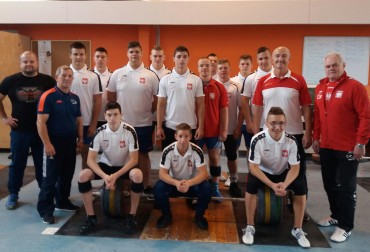 KIERUNEK: PRISZTINA. CEL: MEDALE I MIEJSCA W ÓSEMKACH. W SOBOTĘ POCZĄTEK ME U15 I U17. 