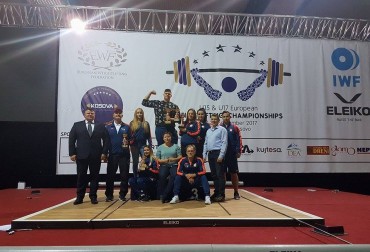 MILENA RUTKOWSKA Z BRĄZEM! 9 MEDALI W PRISZTINIE, BARTEK ADAMUS NAJLEPSZYM SZTANGISTĄ TURNIEJU!