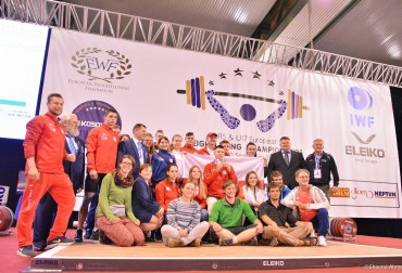 PRISZTINA RAZ JESZCZE! GALERIA BIAŁO-CZERWONA I REKORDY KRAJU NA KONIEC