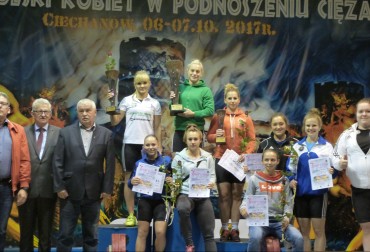 JOANNA ŁOCHOWSKA PO RAZ TRZECI Z RZĘDU WYGRYWA ZAWODY IPP KOBIET!