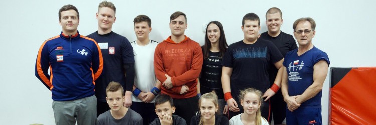 MAKÓW MAZ. LEPSZY W PUŁTUSKU OD NARWI