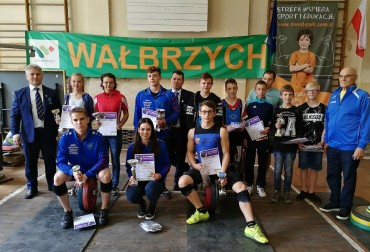 19. TURNIEJ O PUCHAR PREZYDENTA WAŁBRZYCHA. NAJLEPSZE WIERZBNO!