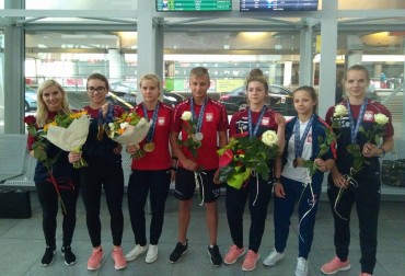 PIĘĆ MEDALISTEK I JEDEN MEDALISTA JUŻ W KRAJU. RAZEM Z NIMI WRÓCILI INNI. DZIĘKI ZA PIĘKNĄ WALKĘ DO KOŃCA!