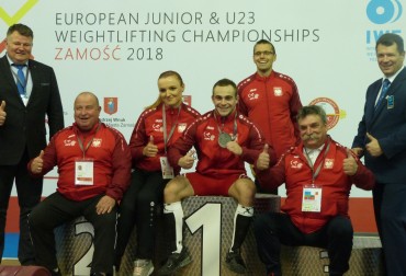 Dwa piąte miejsca, szóste i dziewiąte plus srebro za podrzut Piotra Kudłaszyka