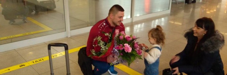 Aurelia najszczęśliwsza, bo tata wrócił!
