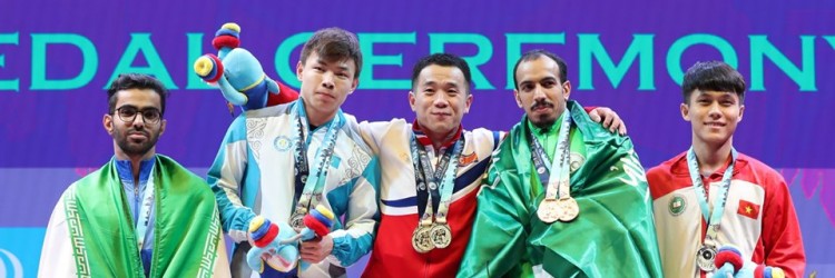 Mały, wielki człowiek! Rekordy i piąty tytuł mistrza świata herosa z Korei Północnej.