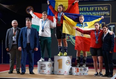 ELIZA WCISŁAK Z BRĄZEM W KAT. 81 U23, PATRYK BĘBEN 6. W KAT. 81 KG U20. 