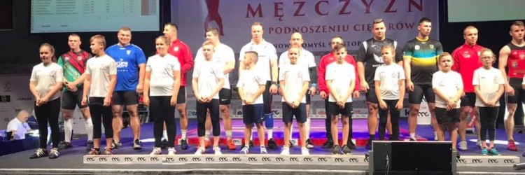 BARTŁOMIEJ ADAMUS NAJLEPSZY W NOWYM TOMYŚLU. UDANE ZAWODY PUCHARU POLSKI SZTANGISTÓW.
