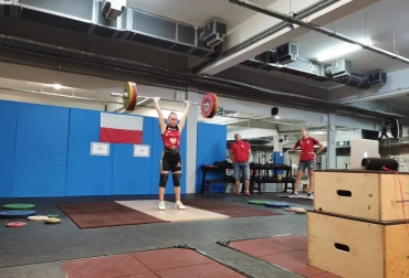 Joanna Łochowska trzecia w "1st Online International Weightlifting Cup"