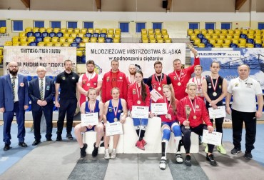 PODRZUCALI AŻ MIŁO. MISTRZOSTWA ŚLĄSKA U17 I U23. 