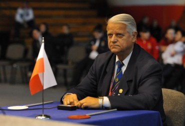 ROZMOWA PRAWIE ŚWIĄTECZNA. STANISŁAW REKORDZISTA
