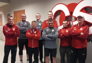 I PO ŚWIĘTACH, A TRENOWAĆ TRZEBA! JUNIORSKA KADRA U17 POD GIEWONTEM