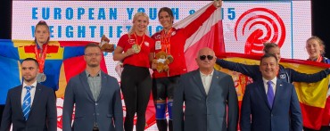 MARTYNA DOŁĘGA ZE ZŁOTEM, DAWID LISIAK WICEMISTRZEM EUROPY.