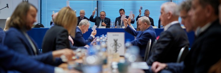 OSTATNI ZARZĄD PKOl W 2022. ZNAMY DATĘ ZJAZDU WYBORCZEGO PKOl