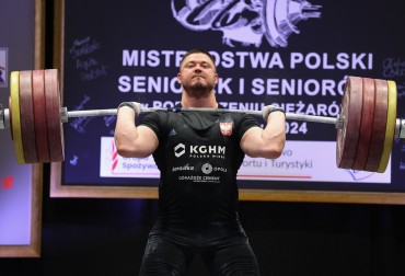 31. MP KOBIET I 94 MĘŻCZYZN. P. KUDŁASZYK WYGRYWA SINCLAIRA, A. MICHALSKI PO RAZ 10 ZŁOTO WŚRÓD SENIORÓW.