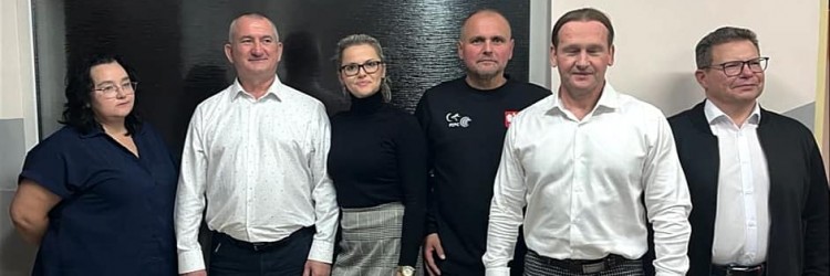 WYBIERAŁ SIĘ OKRĘG ŁÓDZKI