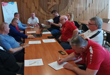 OBRADOWAŁO PREZYDIUM ZARZĄDU PZPC