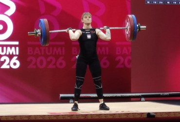 ME W BATUMI - 3 DZIEŃ. W. WOŁK - 8, P. KUDŁASZYK - 10. W ŚRODĘ STARTUJE TRÓJKA BIAŁO-CZERWONYCH. 